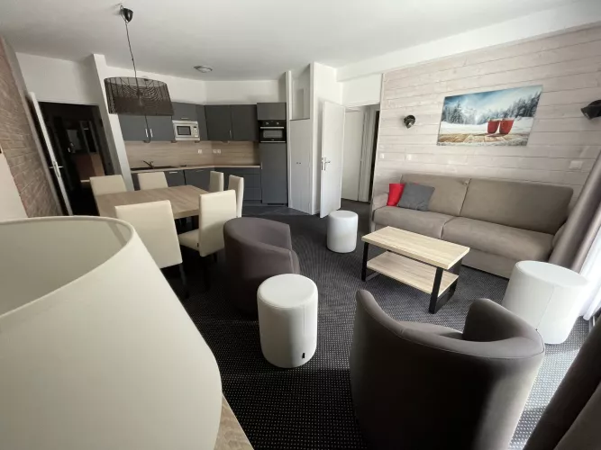 P13 / 3 pièces / 8 personnes