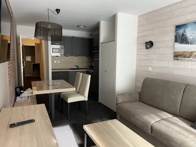 P40 / Studio / 4 personnes