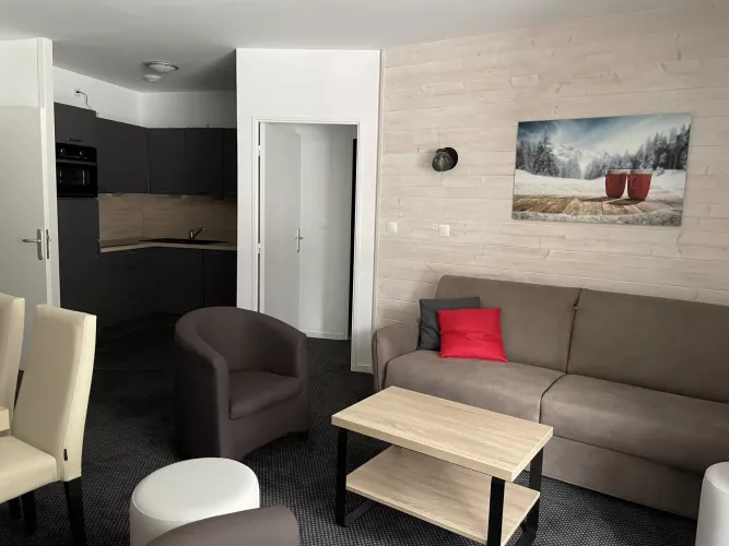 P52 / 2 pièces / 8 personnes