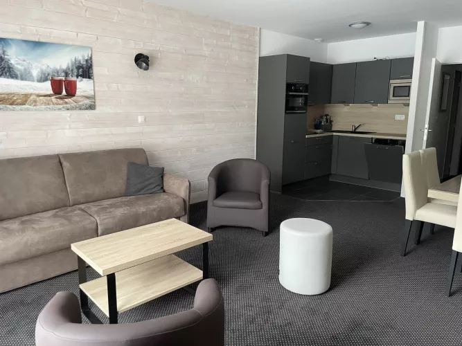 P56 / Studio / 6 personnes